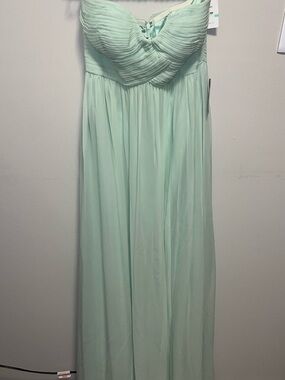 Donna Morgan Strapless Ruched Chiffon Maxi Gown Mint Green Bridesmaid Size 8